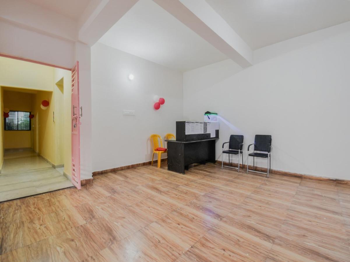 Oyo 84806 Swarna Palace パトナー エクステリア 写真